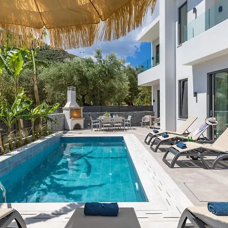Bougainvillea Boutique 1 By Villa