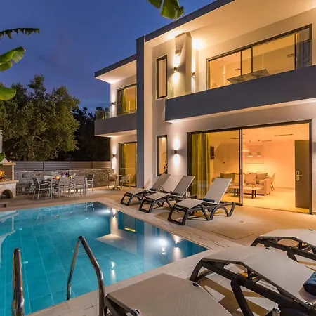 Villa Bougainvillea Boutique 1 By